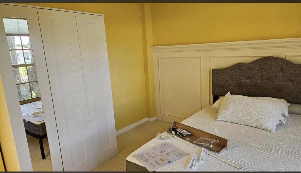GIRLS ONLY House for Rent