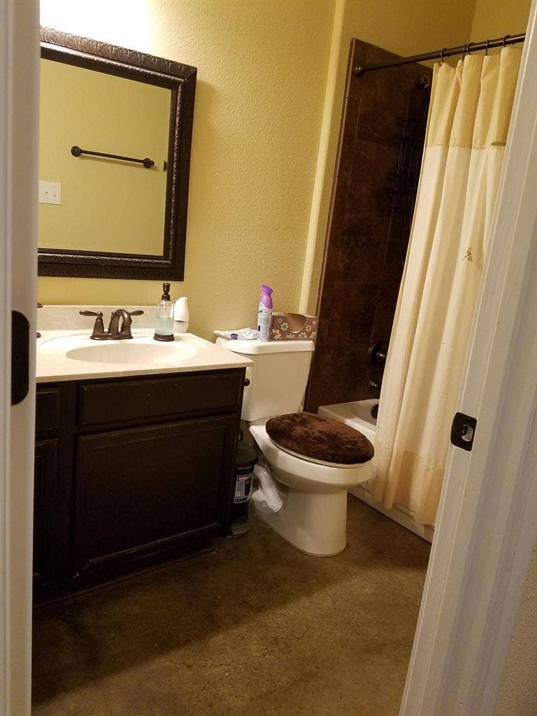 Room for rent $700