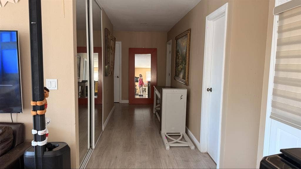 Adult female roommate