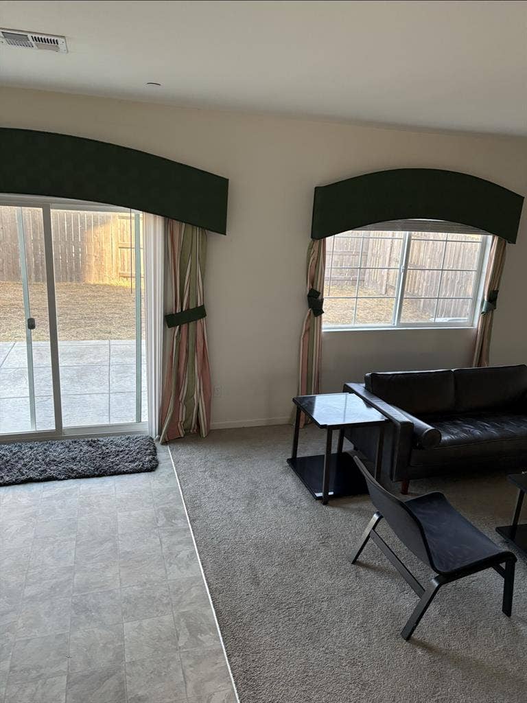 1 bedroom and private bath