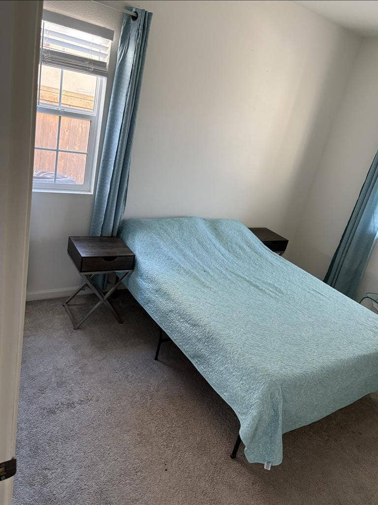 1 bedroom and private bath