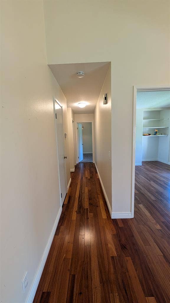 Large Room w/ Pool near Disneyland