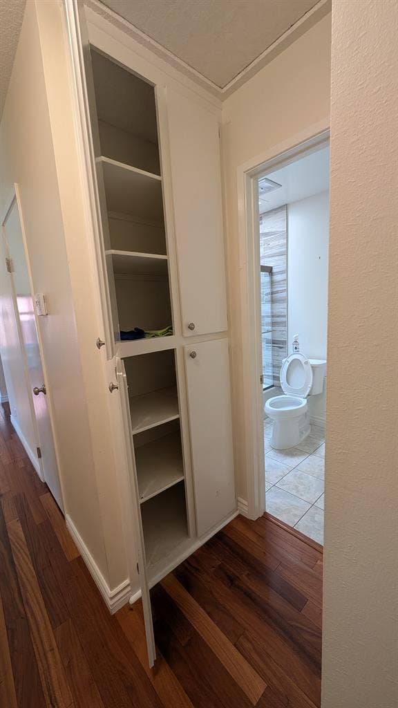 Large Room w/ Pool near Disneyland