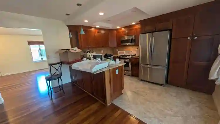 Large Room w/ Pool near Disneyland