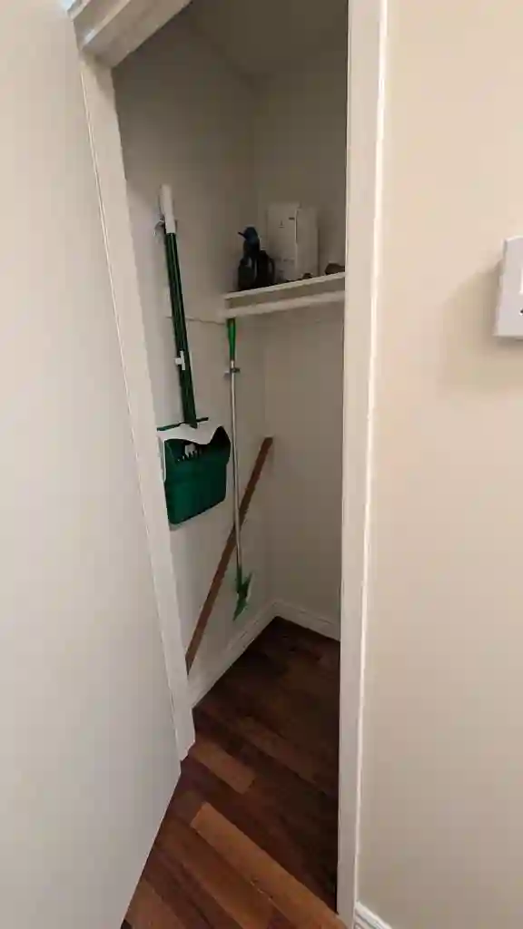 Large Room w/ Pool near Disneyland