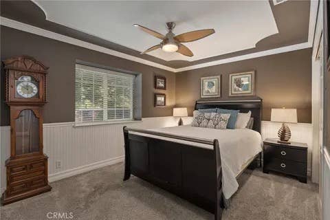 Room for rent in a 3bdr family home