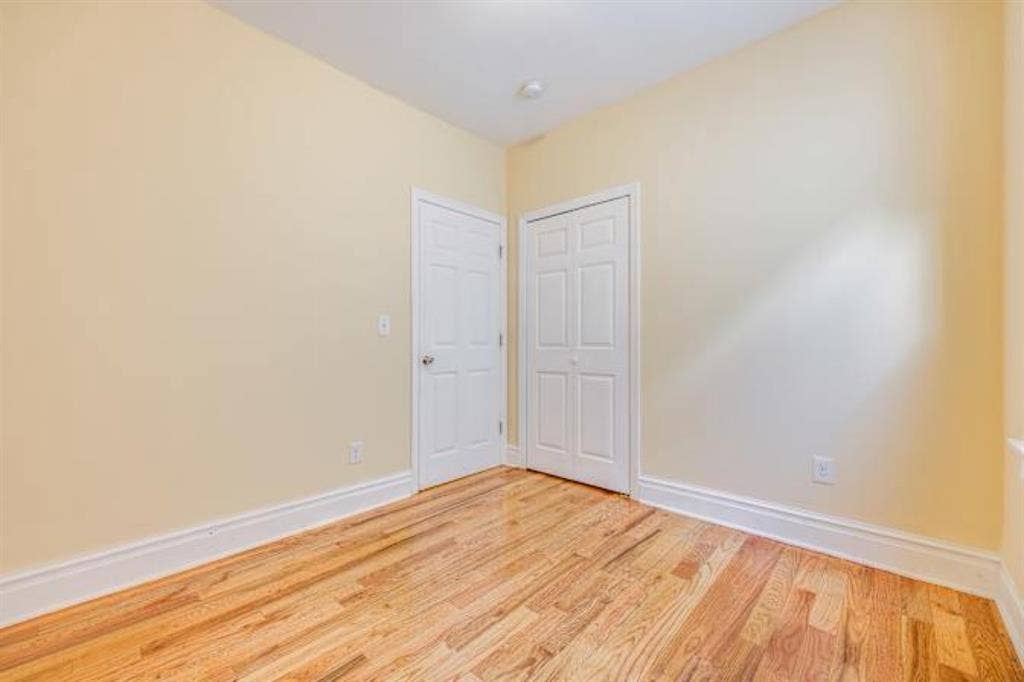 Private room for rent