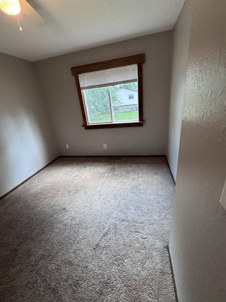 Private Room for Rent 3 Bed 2 Bath