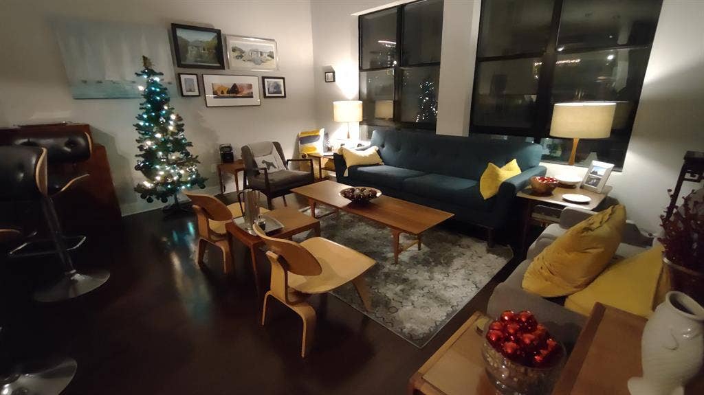 2st0ry loft, fullAC, garage parking