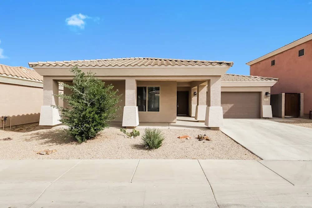 Move In Ready Home In Phoenix