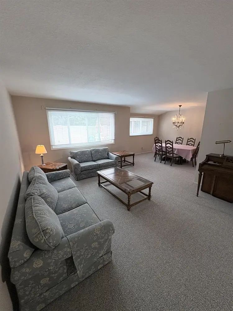 2 bedrooms/shared bath