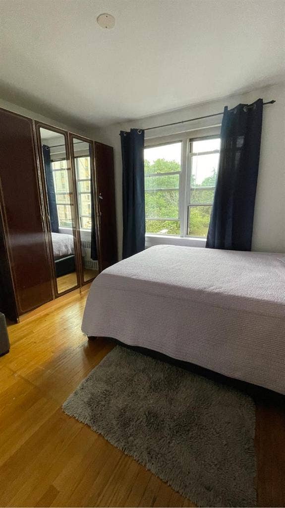 Room for rent / cuarto para renta