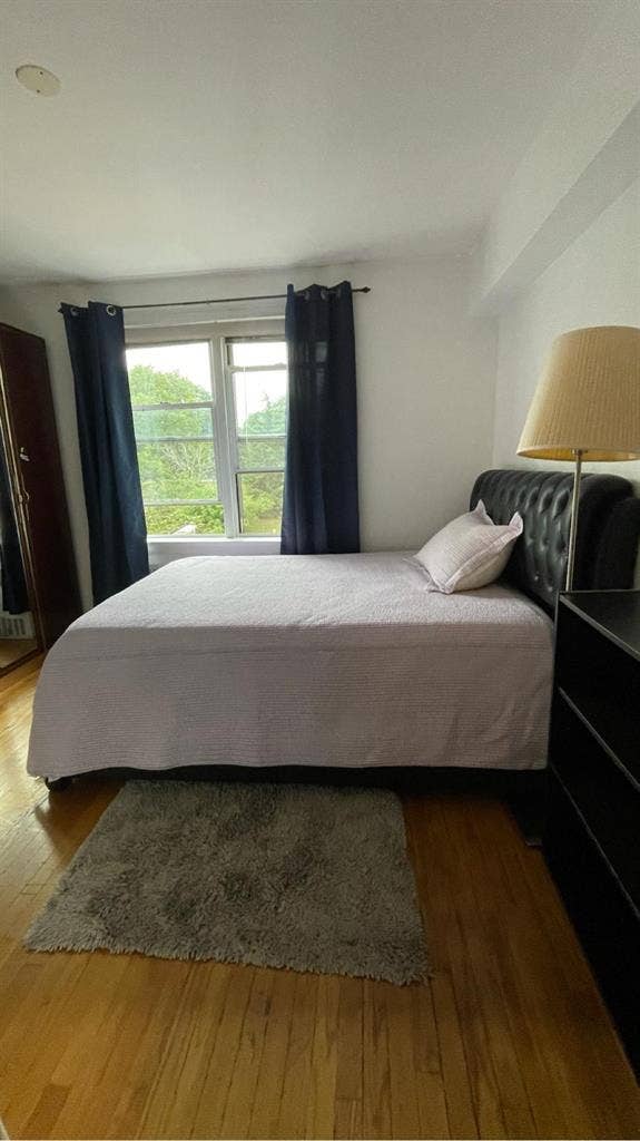 Room for rent / cuarto para renta
