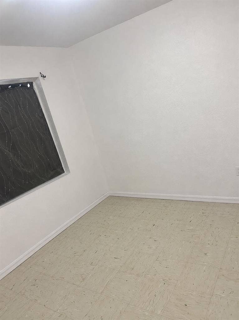 1 Bedroom 1 bathroom