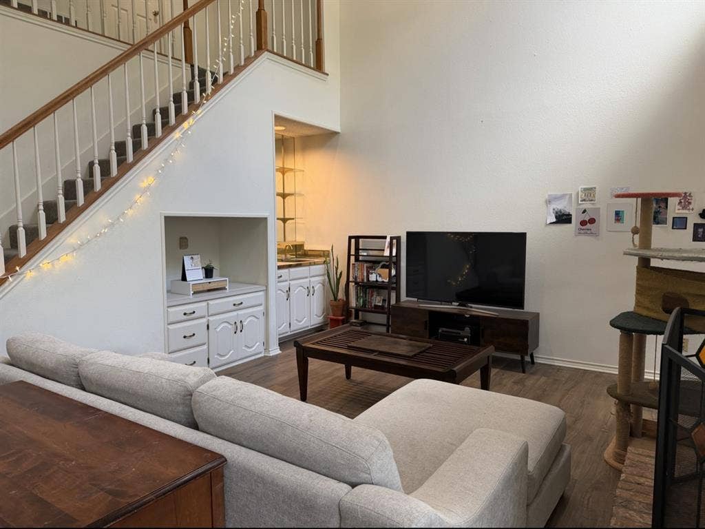 Unfurnished bedroom for rent