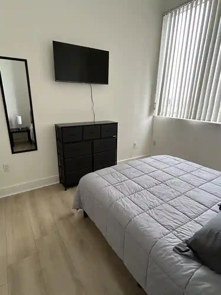Private room available!!