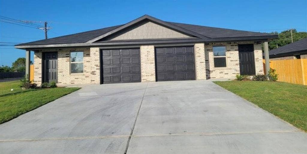 Beautiful 3-Bedroom Home for Rent