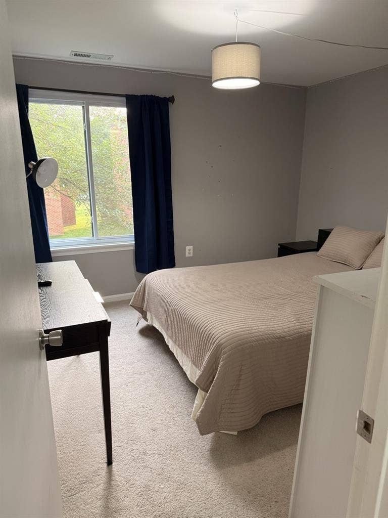 GlenBurnie furnished 1BR1Ba 8/1 FEM