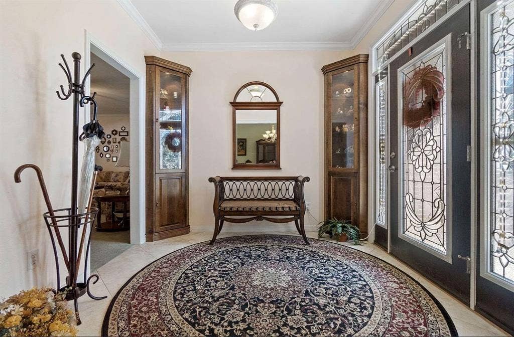 1 Room for rent 1500 has pool