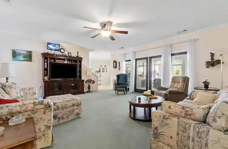 1 Room for rent 1500 has pool