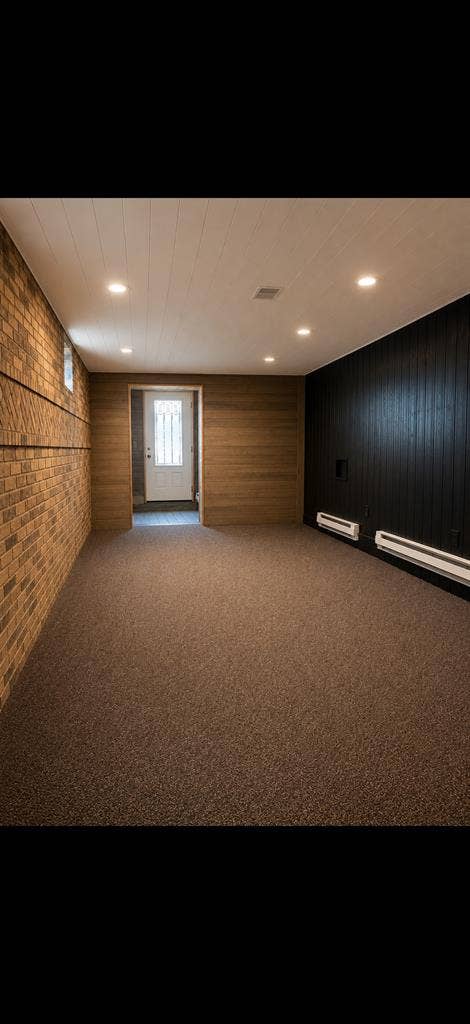 Studio apartment w/ full kit & bath