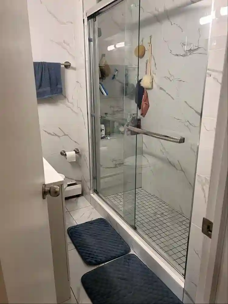 Furnished Room in Briarwood,Queens