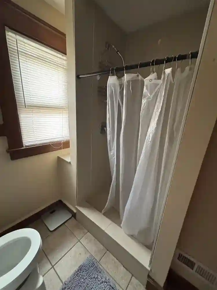 All female home - $800 all included