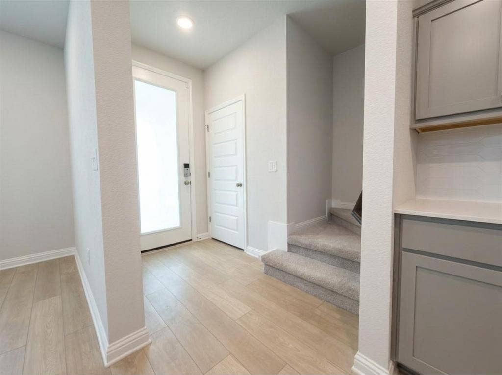 2 Bed 2.5 Bath New Home with Yard