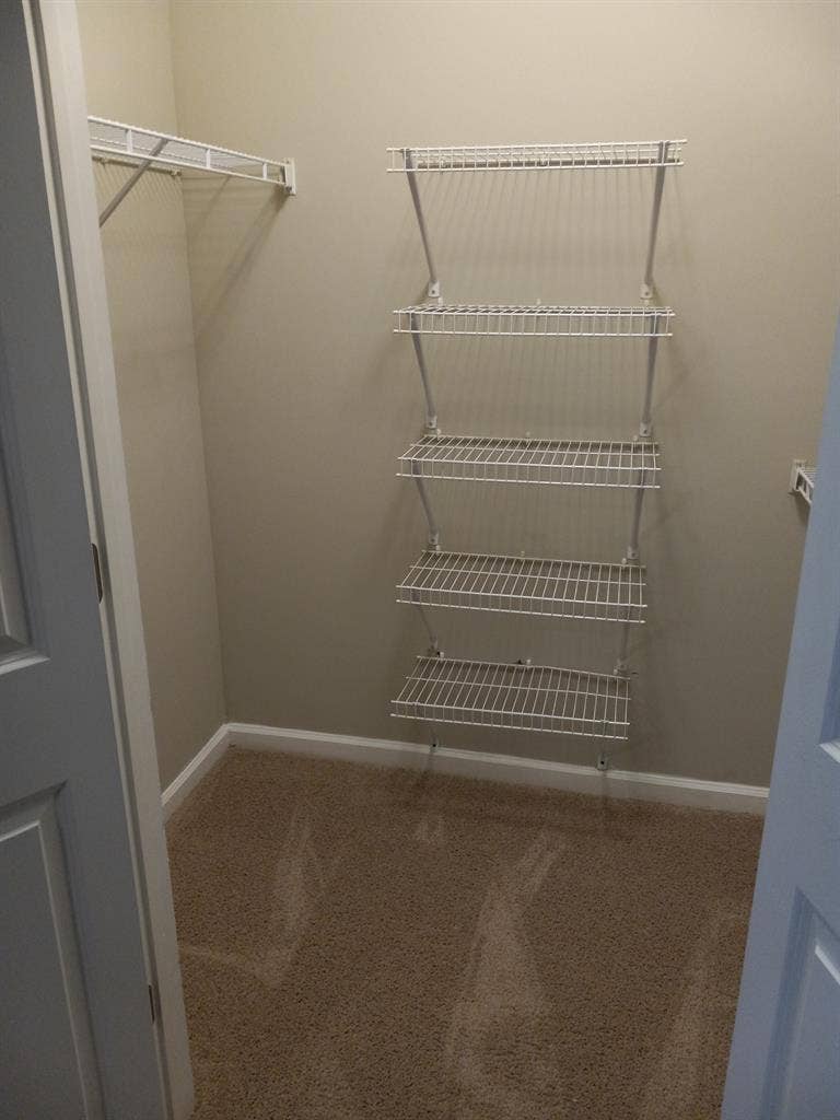 Apartment complex room for rent.