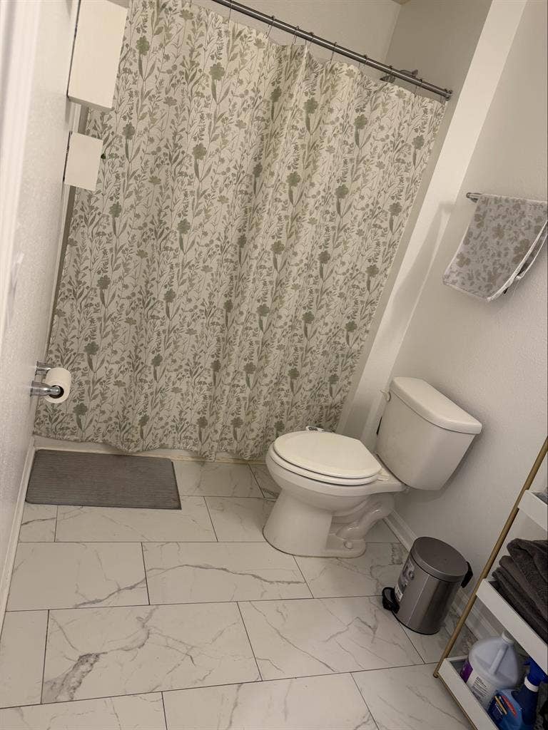 Room for Rent in St-Augustine