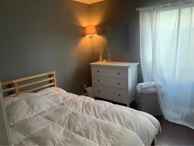 Room for rent miles from Disney!