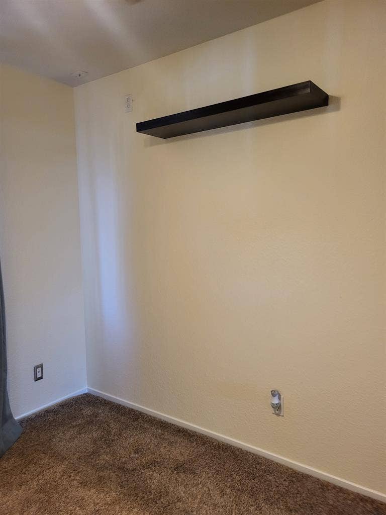 1 bedroom & bath - Utilities paid