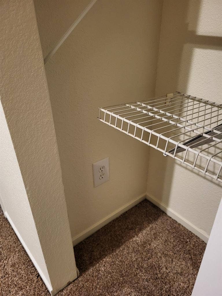 1 bedroom & bath - Utilities paid