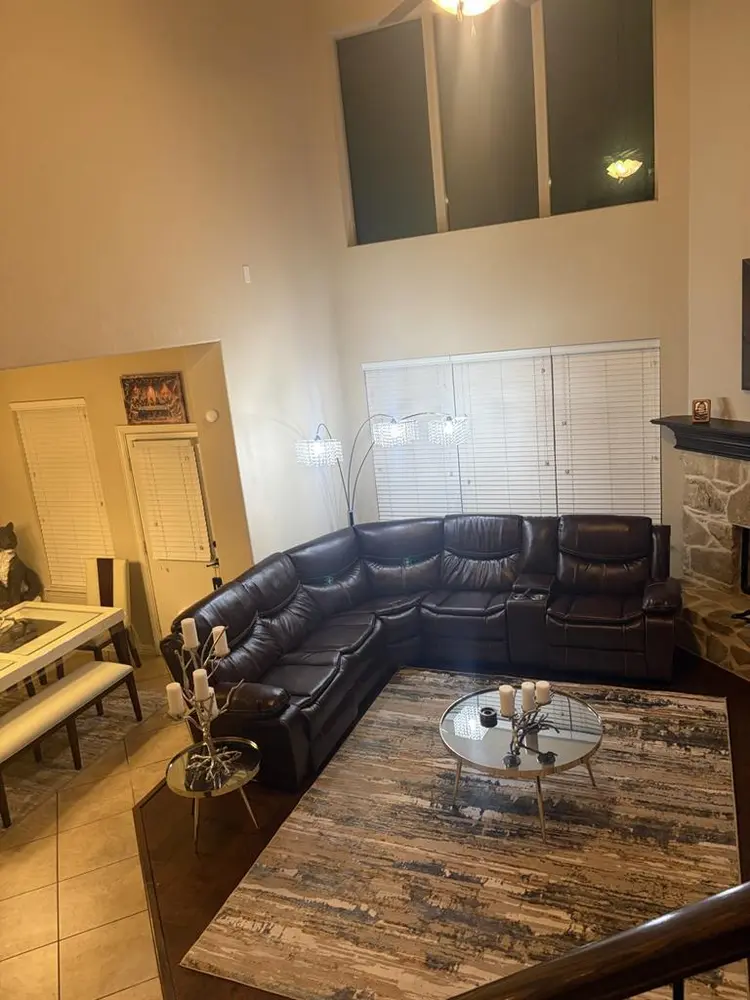 Female Roommate Wanted
