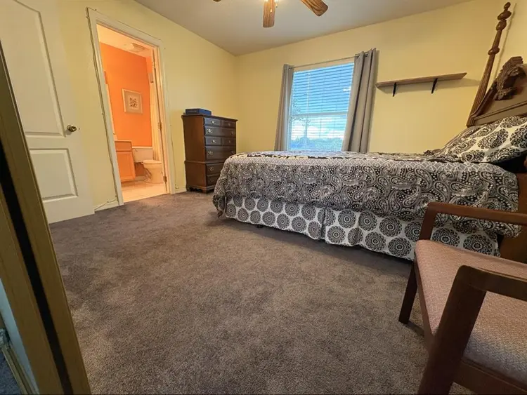 Dr. Phillips-Furnished Junior Suite