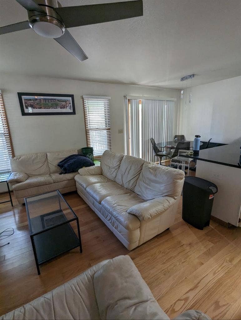 Room Available Mid August!