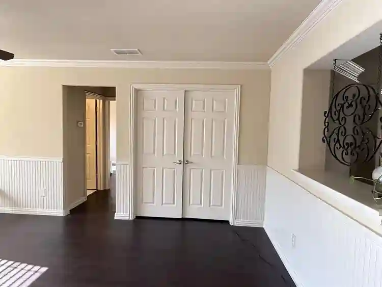 Upscale Single Bedroom Private Bath