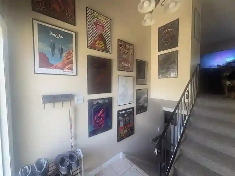 Looking for One roommate