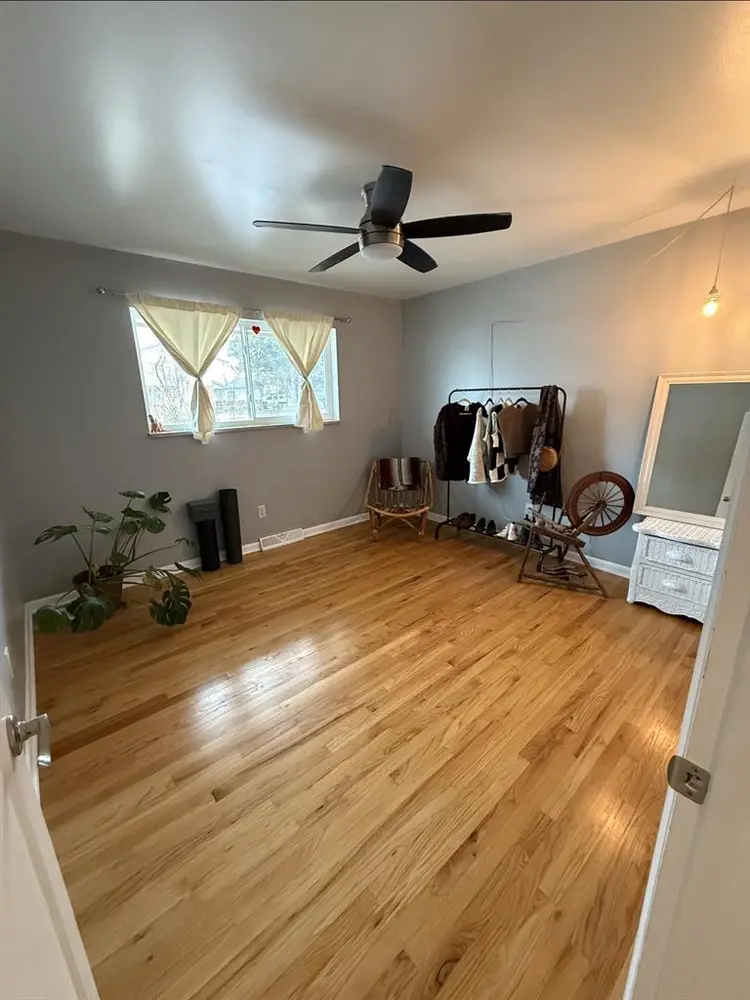 $733 a month house on Drake road