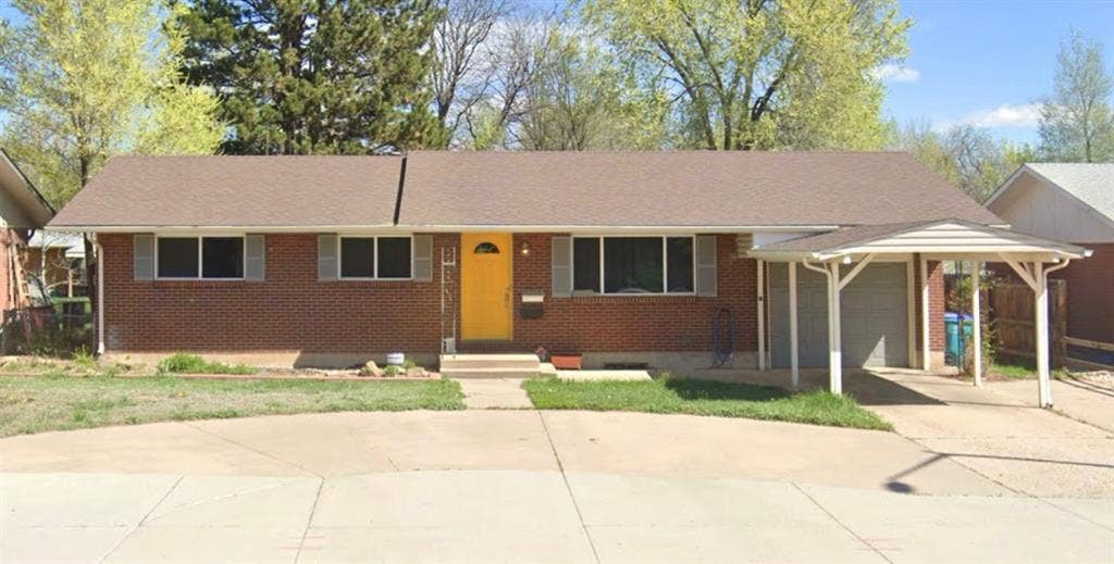 $733 a month house on Drake road