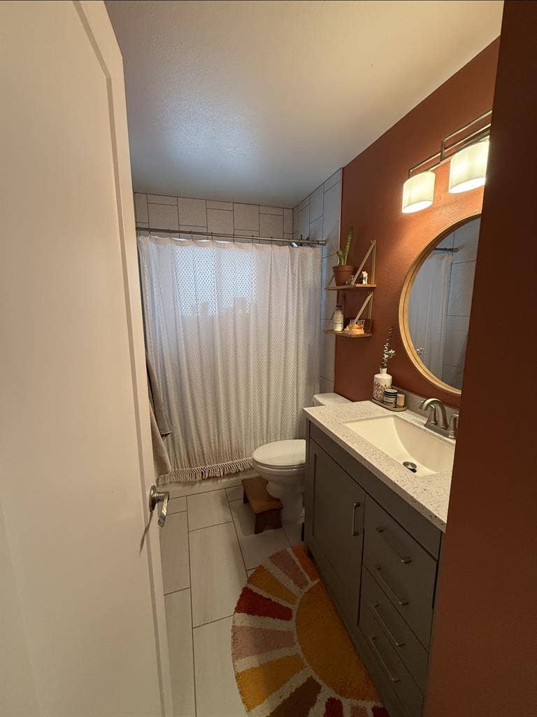 $733 a month house on Drake road