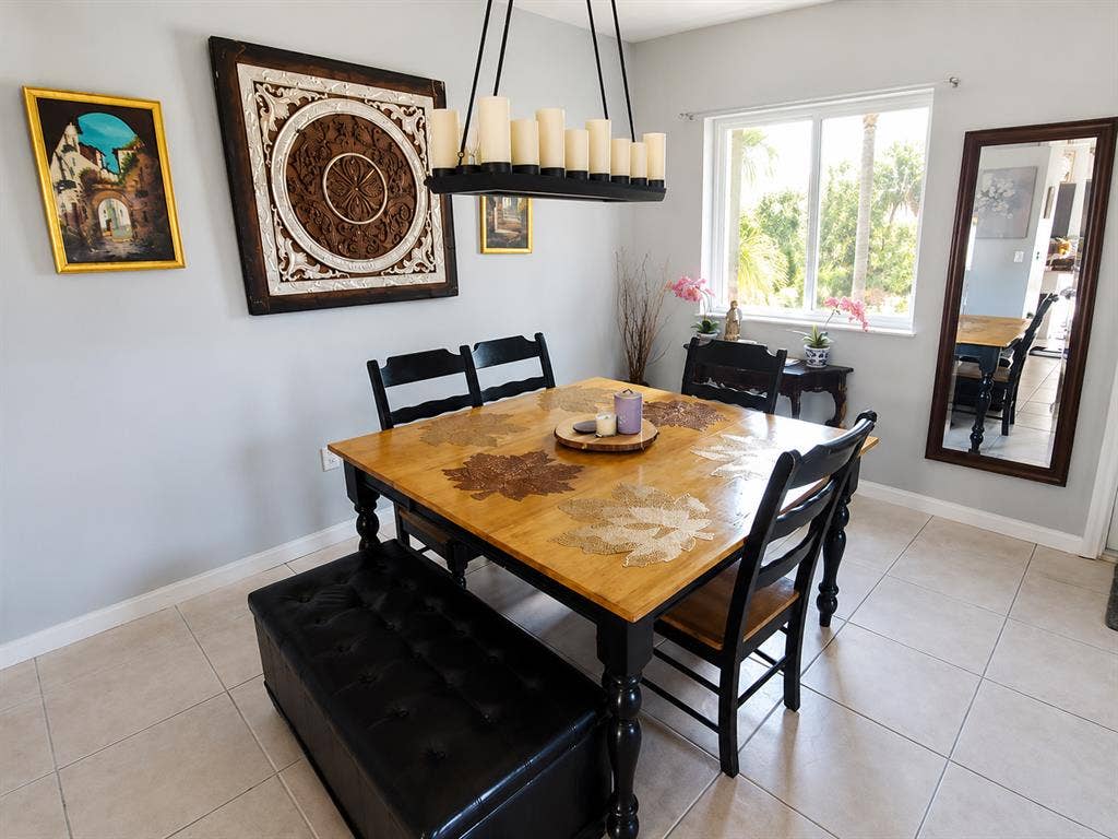 $1,100/MONTH (ALL UTILITIES INC)