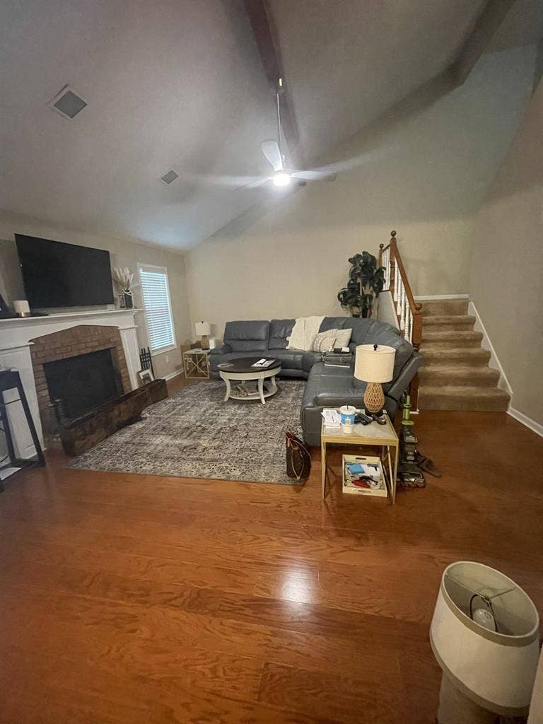 Townhouse Room for Rent