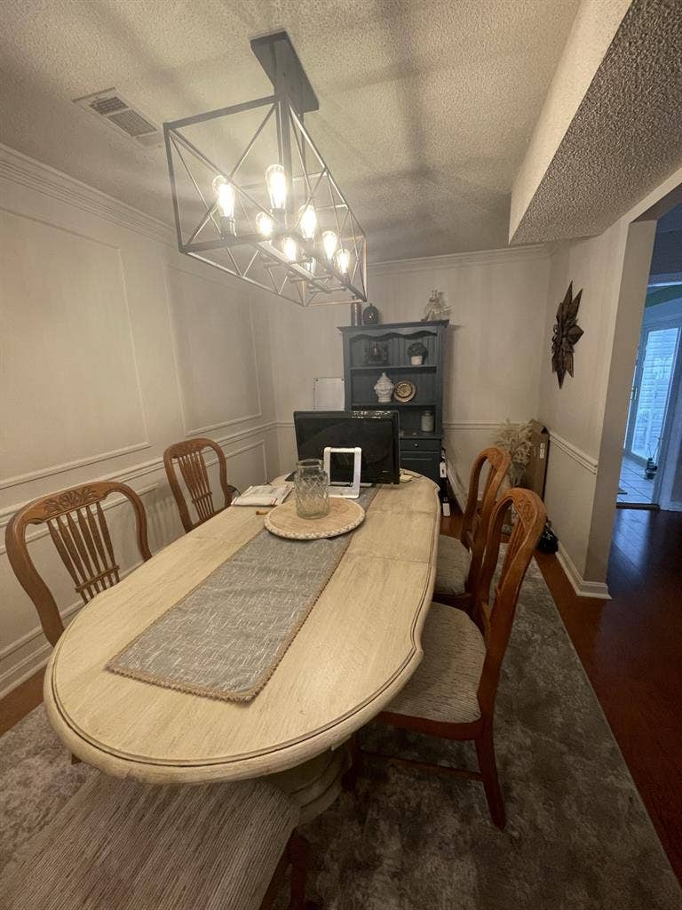 Townhouse Room for Rent