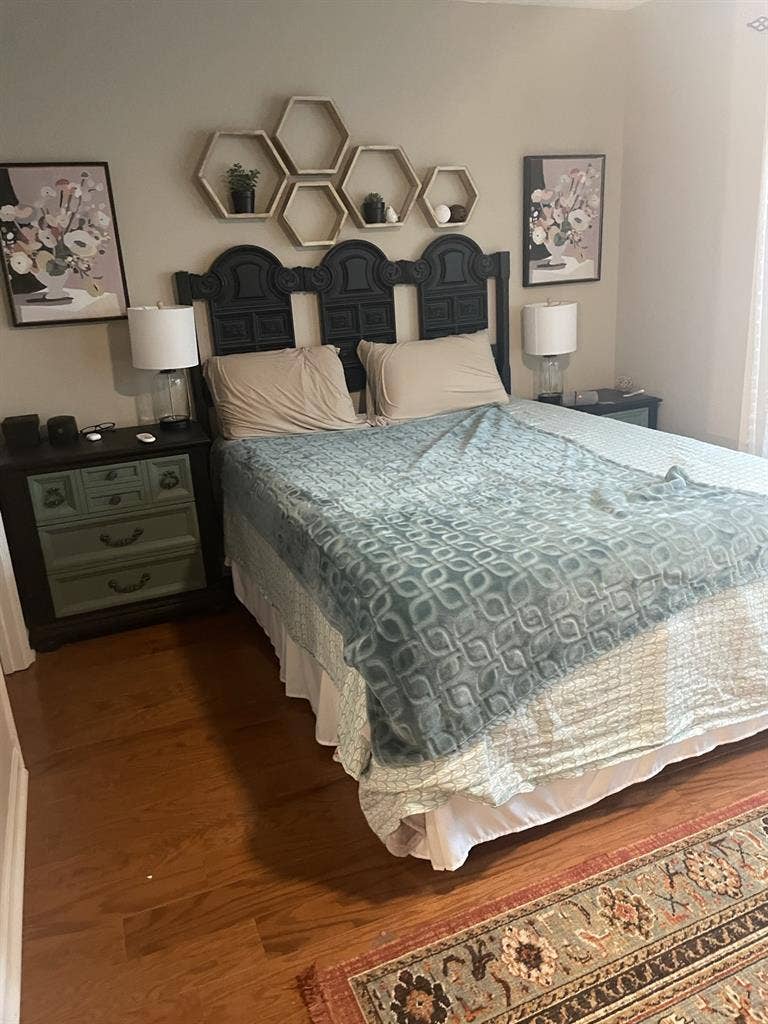 Townhouse Room for Rent