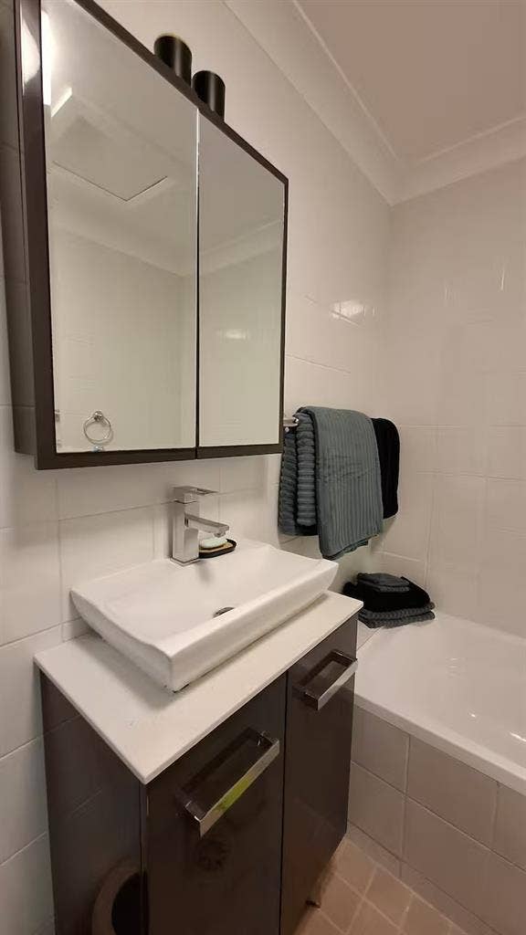 Modern comfortable aptment Redfern