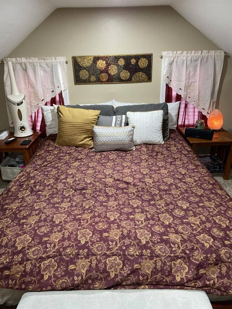 Large attic bedroom