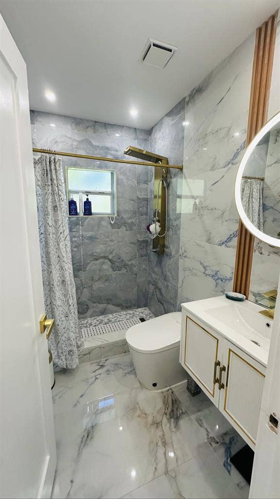 NEW! Luxury Renovated 2BR + office.