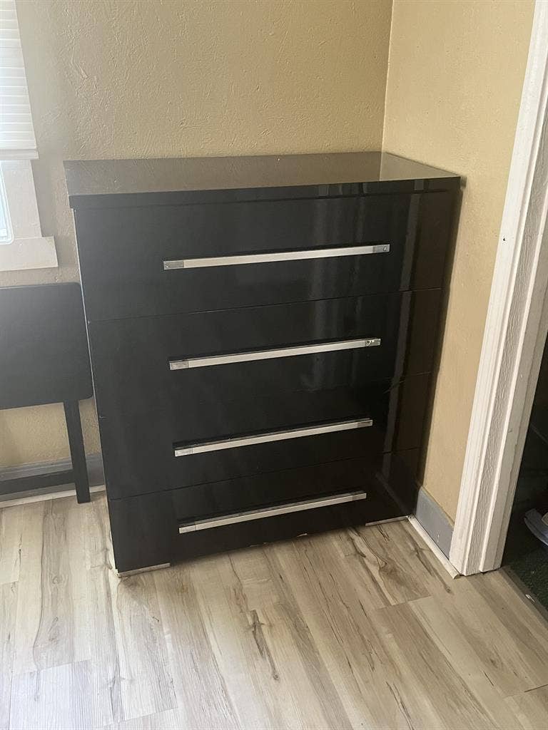 Furnished Room for Rent, Full bed