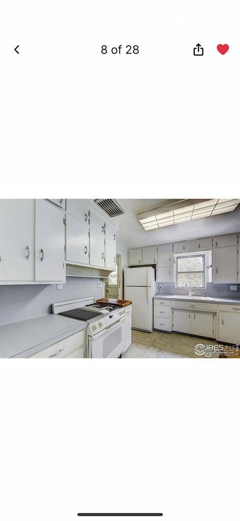 3Bed/1bath home on Boulder Creek.